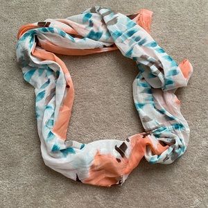 Infiniti Scarf